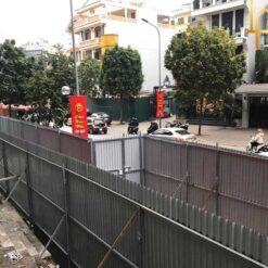 Hàng rào tôn công trường